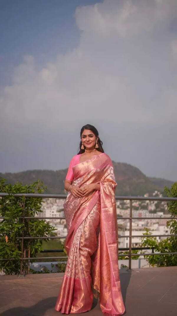 Mrunal Thakur