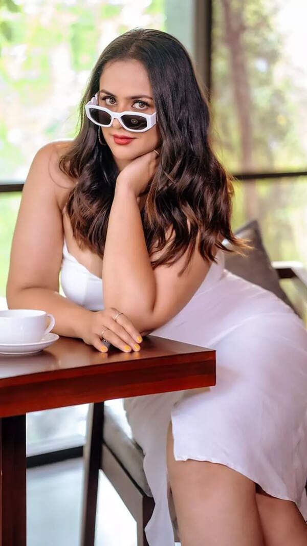 Prachi Tehlan Wallpapers