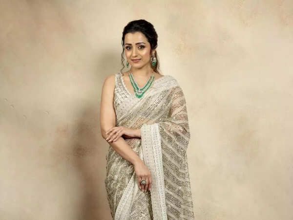 Trisha Krishnan Stills