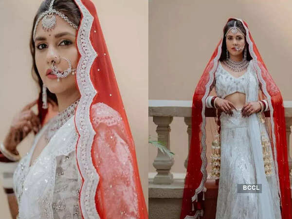 Dalljiet Kaur Images