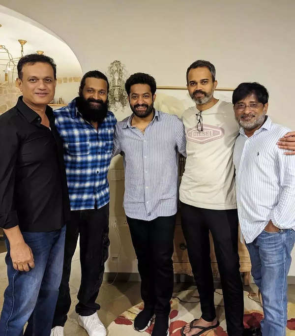 Jr Ntr Shares Heartfelt Pictures Of His Meeting With Prashanth Neel