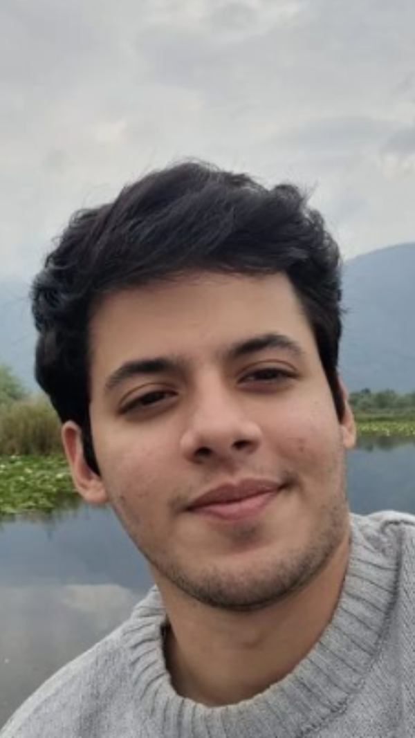 Darsheel Safary Pictures
