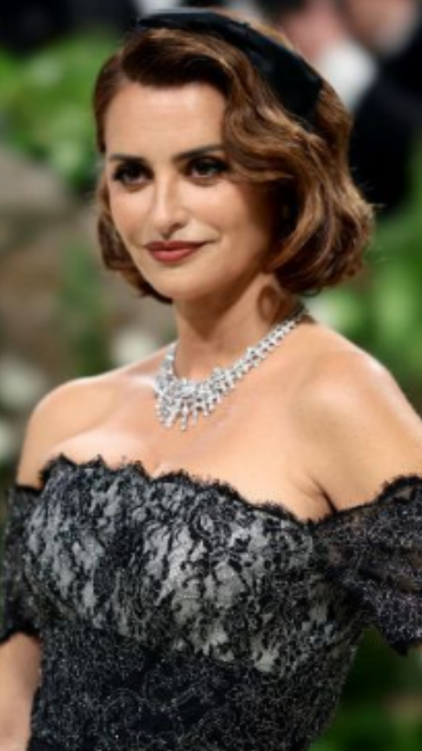 Penelope Cruz Photos