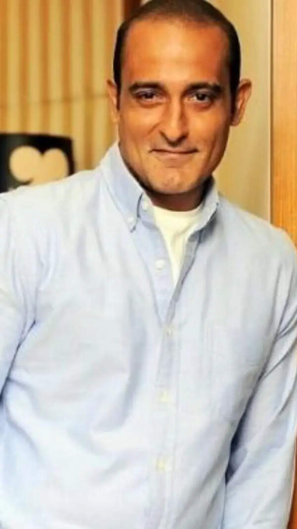 Akshaye Khanna Photos