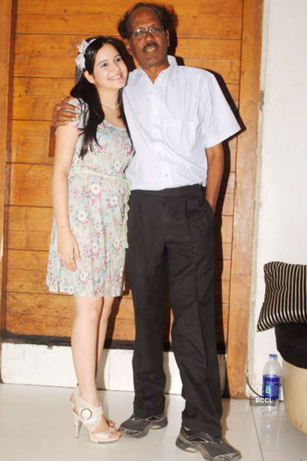 Virendra Saxena Images