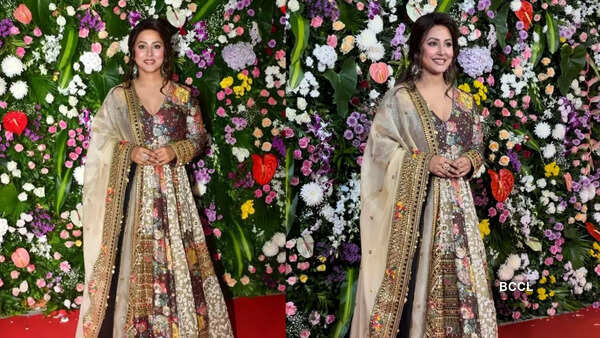 Hina Khan Stills