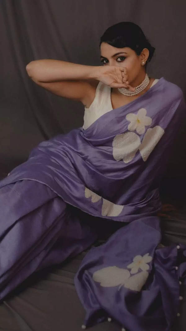 Nikhila Vimal Wallpapers