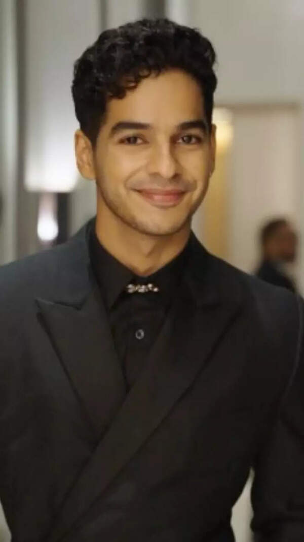 Ishaan Khatter Images