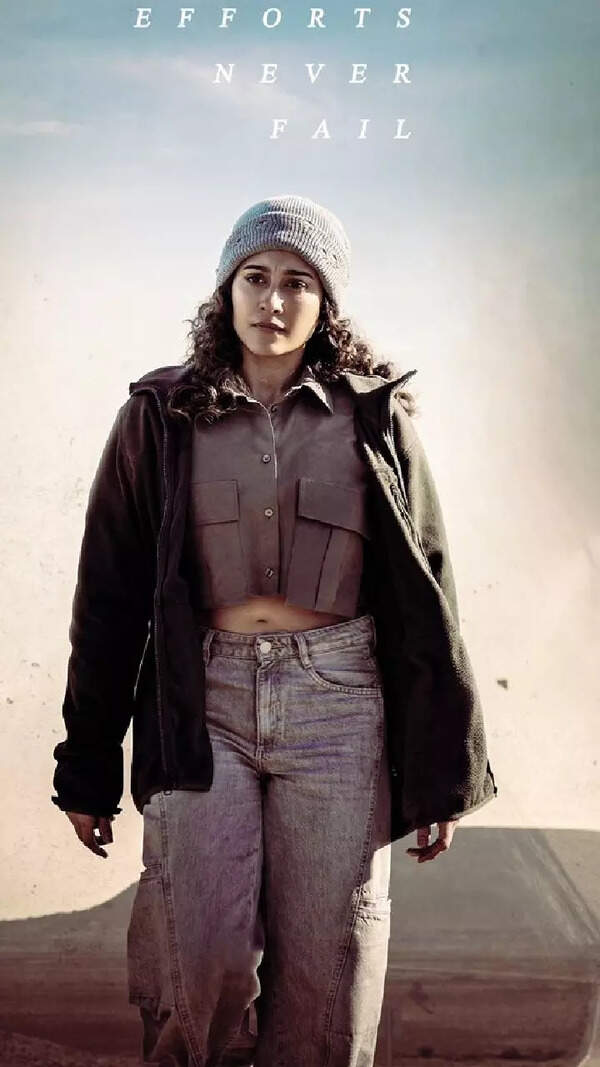 Regina Cassandra Photos