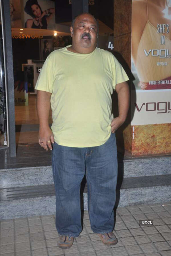 Saurabh Shukla Pictures