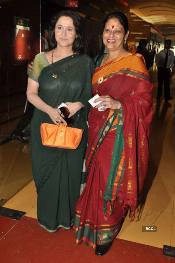 Nishigandha Wad Photos