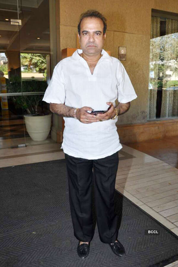 Suresh Wadkar Stills