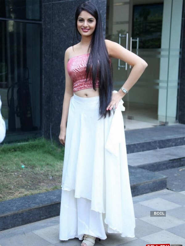 Jinal Pandya Photos
