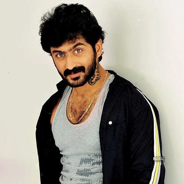 Rahul Madhav Images