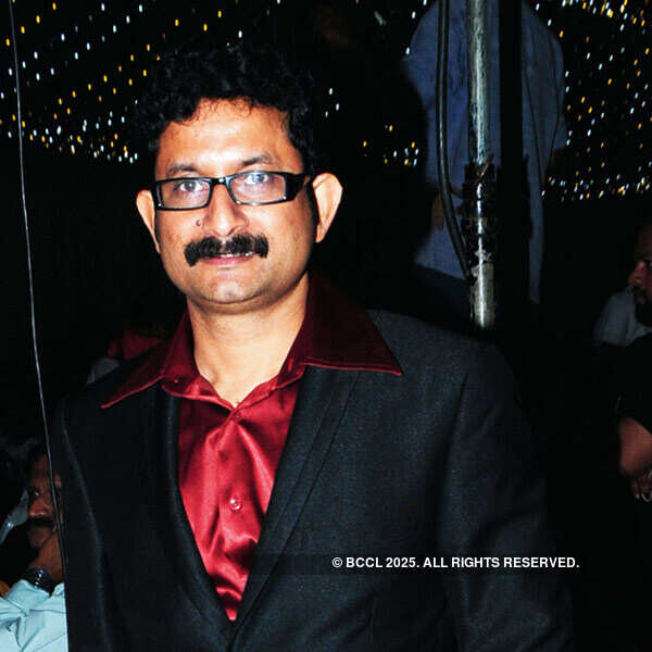Ajit Ravi Photos