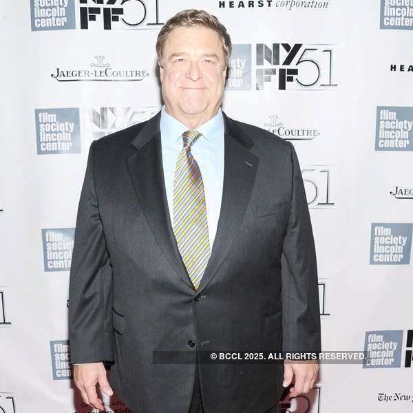 John Goodman Pictures