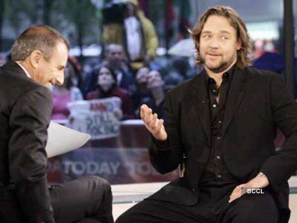 Russell Crowe Stills
