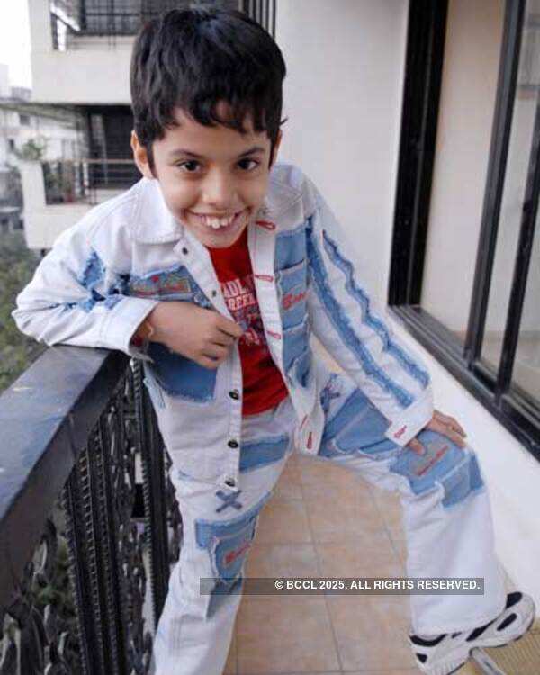 Darsheel Safary