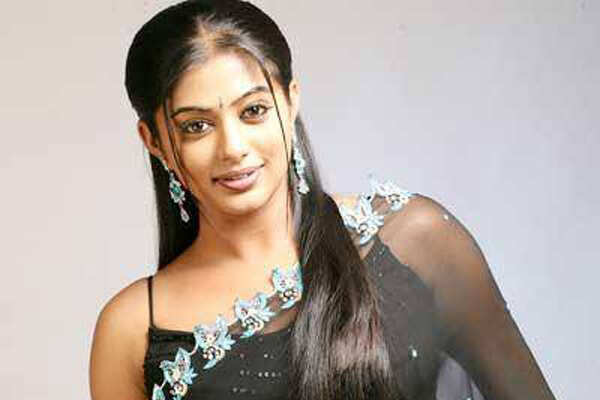 Priyamani Photos
