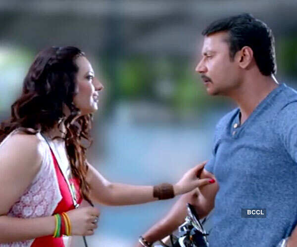 Viraat Stills