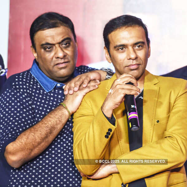 Farhad Samji Images