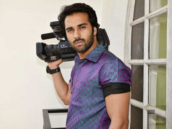 Pulkit Samrat
