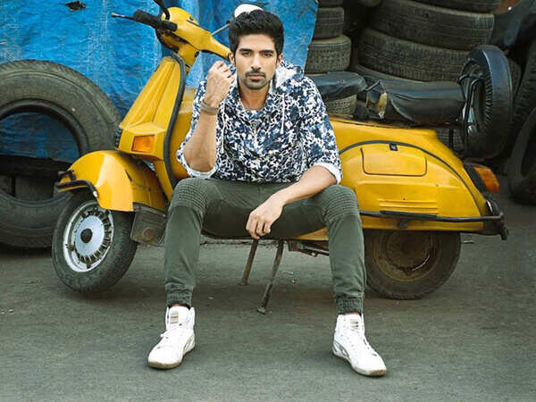Saqib Saleem