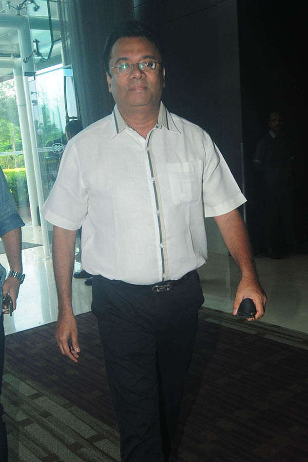 Nandhu Photos