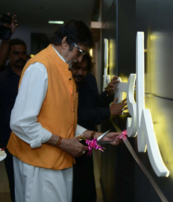 Paresh Mehta Photos