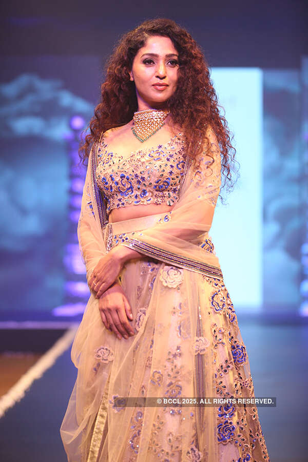 Suman Ranganathan Images