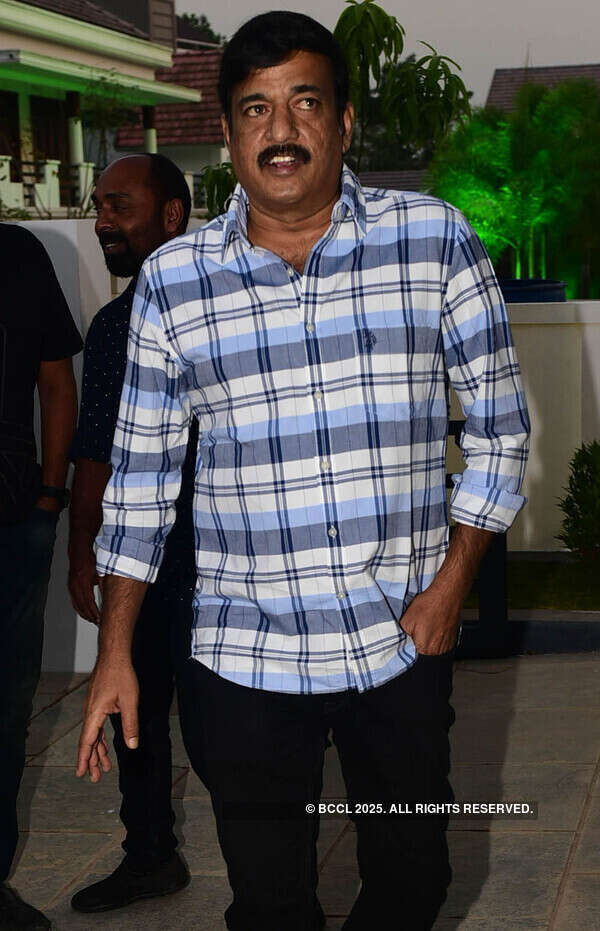 Anil Murali Images