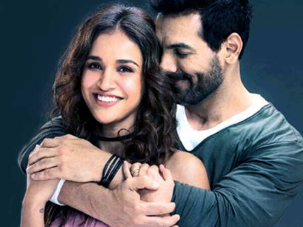 Aisha Sharma Images