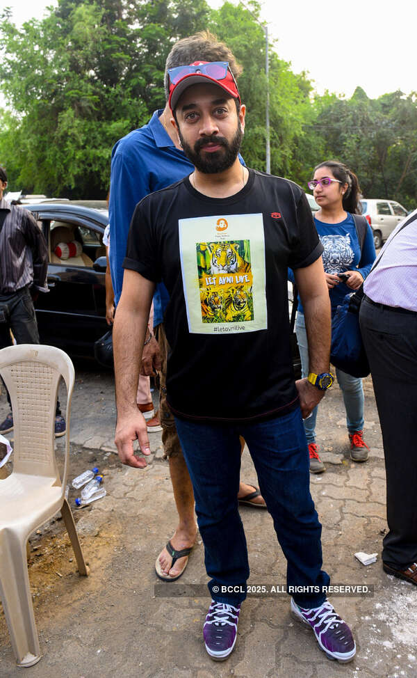 Varun Grover Photos