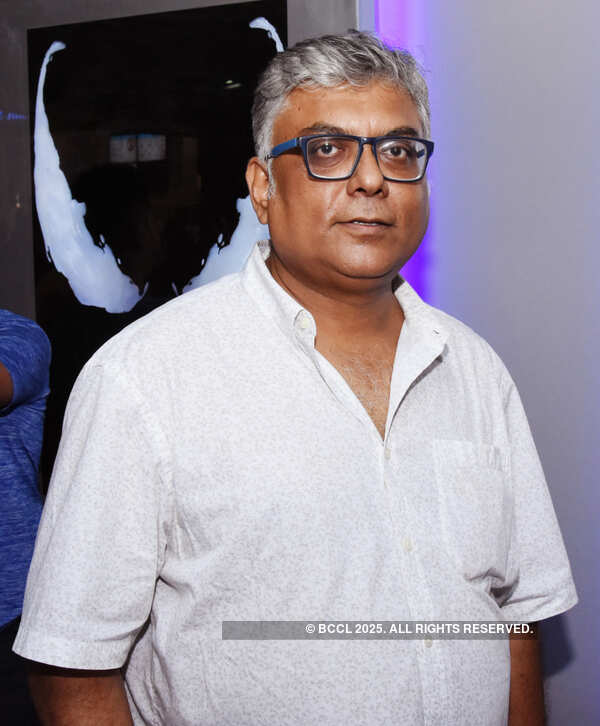 Joydeep Mukherjee Images