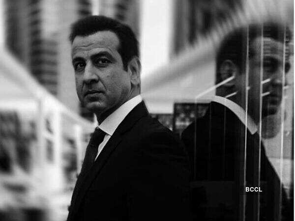 Ronit Roy Photos