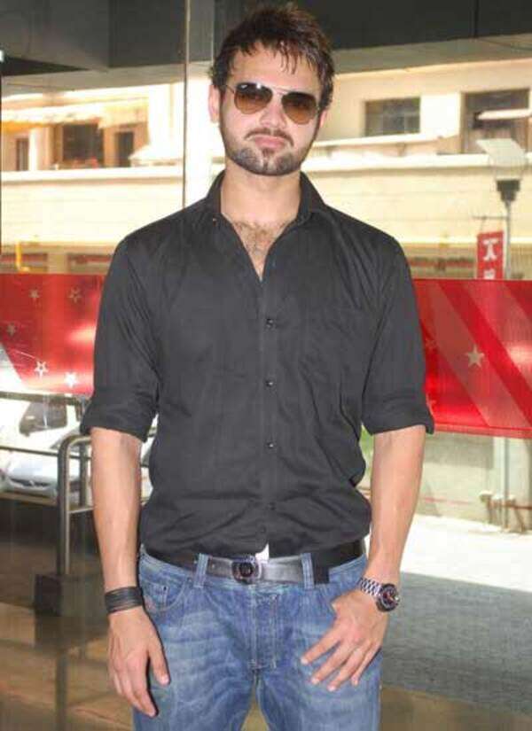 Mimoh Chakraborty Pictures