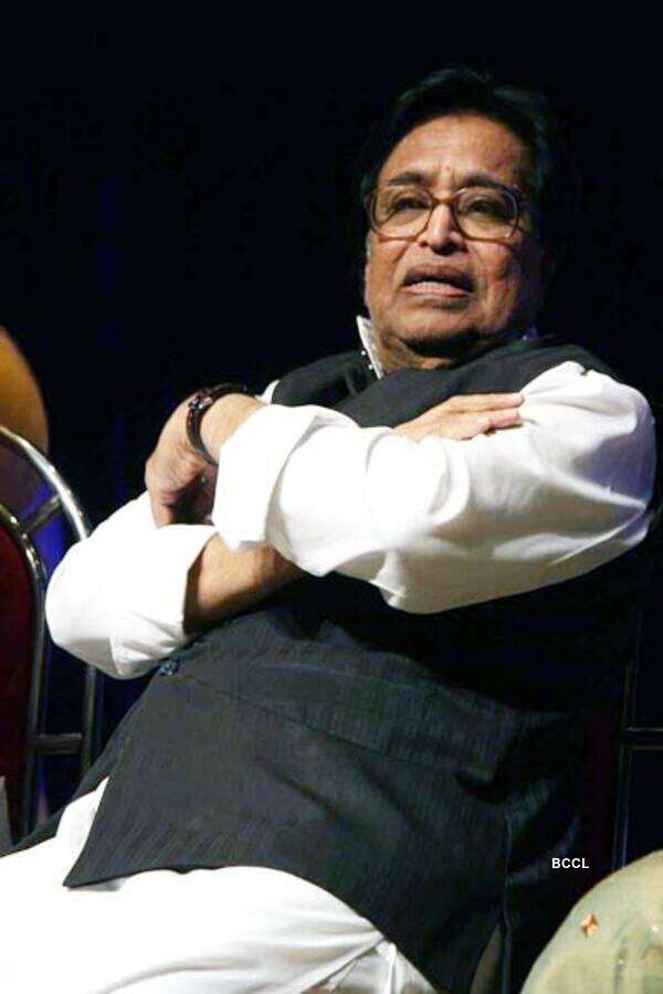 Hridaynath Mangeshkar Stills