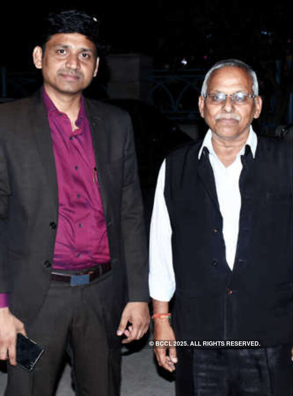 Vinod Mishra Photos