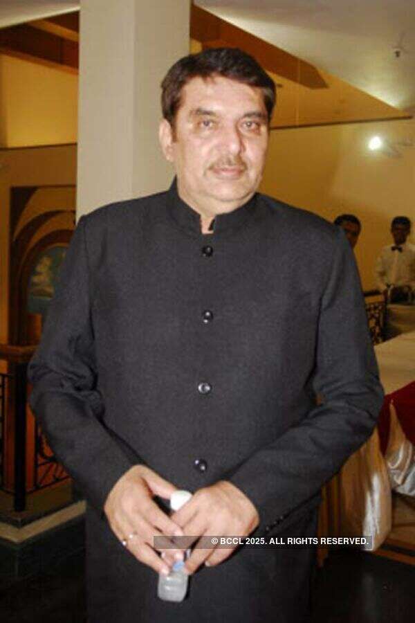 Raza Murad