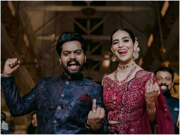 Balu Varghese Images