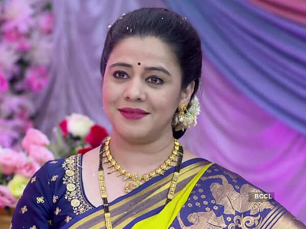 Anita Date Stills
