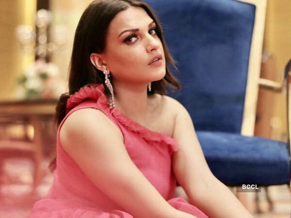 Himanshi Khurana