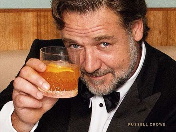 Russell Crowe Images
