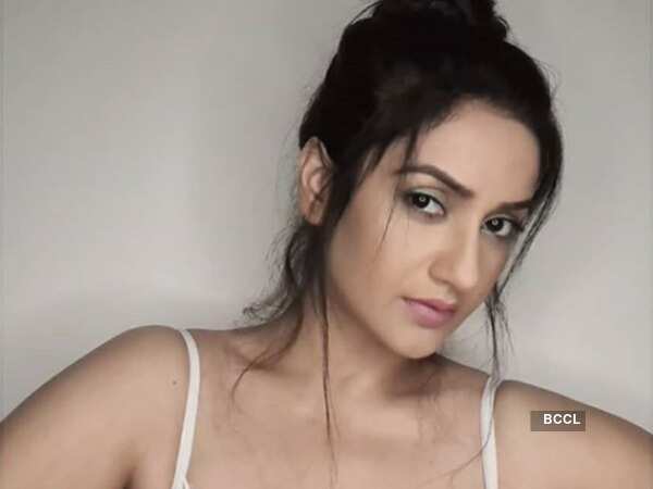Rati Pandey Pictures