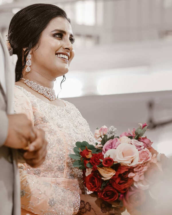 Roshna Ann Roy Images