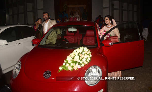 Roshna Ann Roy Images
