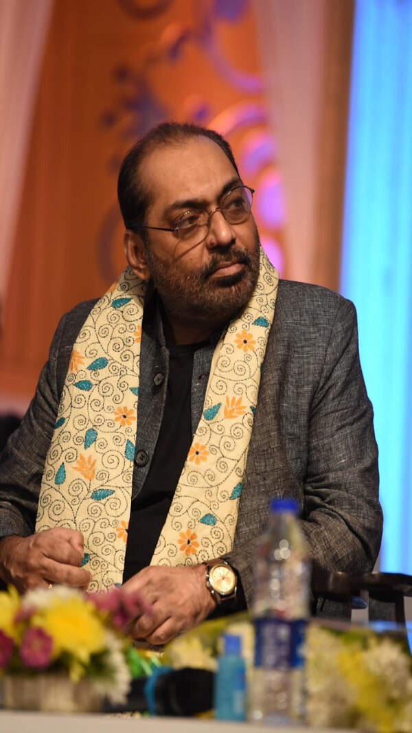 Anindya Chatterjee Pictures