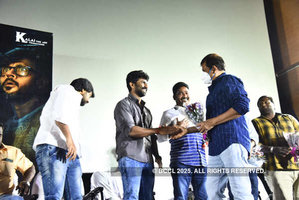 Lollu Sabha Jeeva Pictures