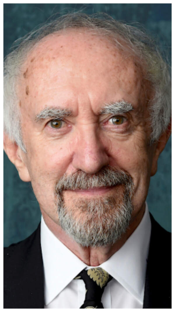 Jonathan Pryce Photos