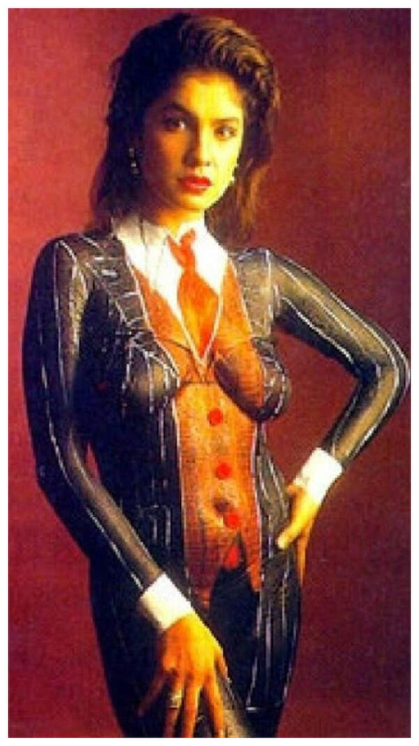 Pooja Bhatt Pictures